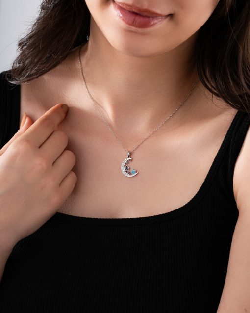 Gümüş Ay ve Yıldızlar Kolye