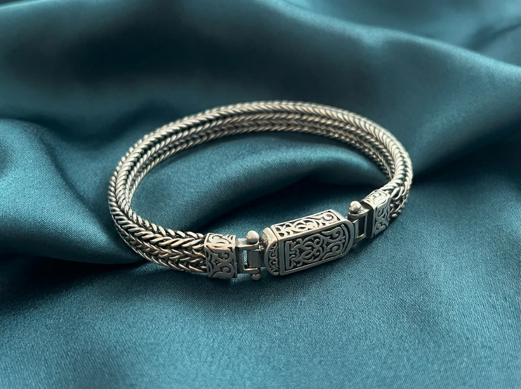 Gümüş Cihan Albora Bileklik