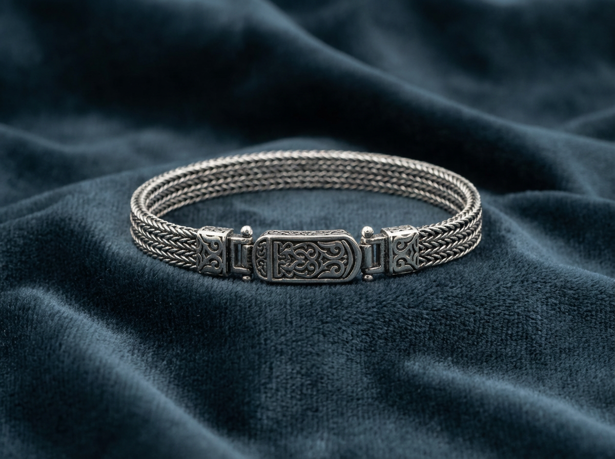 Gümüş Tilki Kuyruğu Bileklik