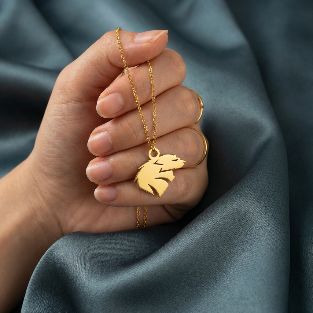 Gümüş Aslan Yelesi Kolye