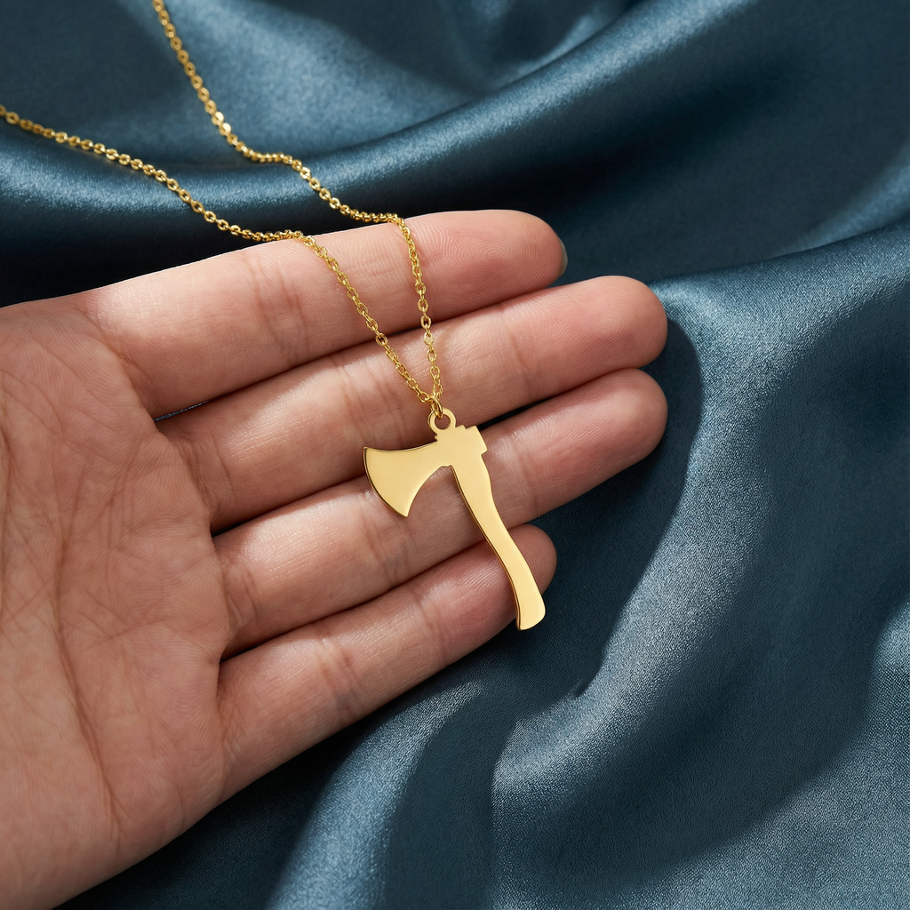 Gümüş Balta Kolye