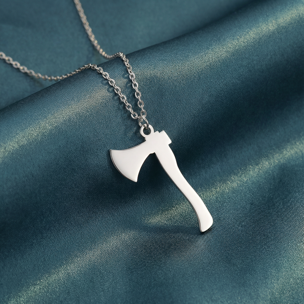 Gümüş Balta Kolye