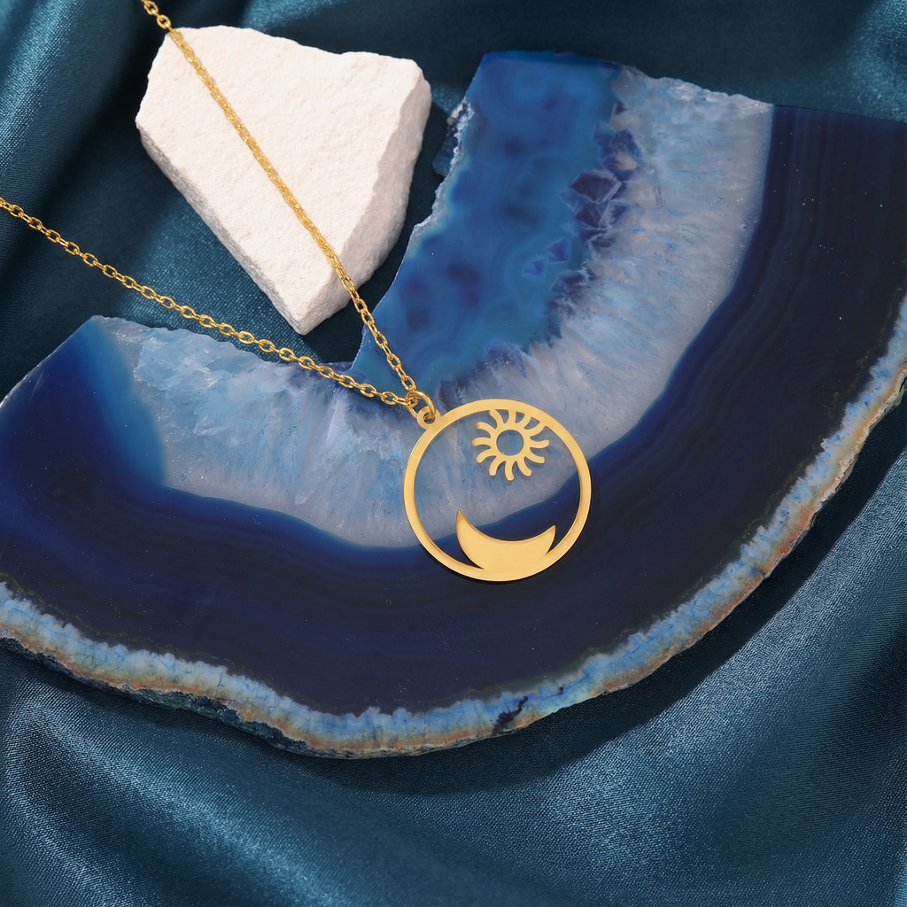 Gümüş Gece ve Gündüz Kolye