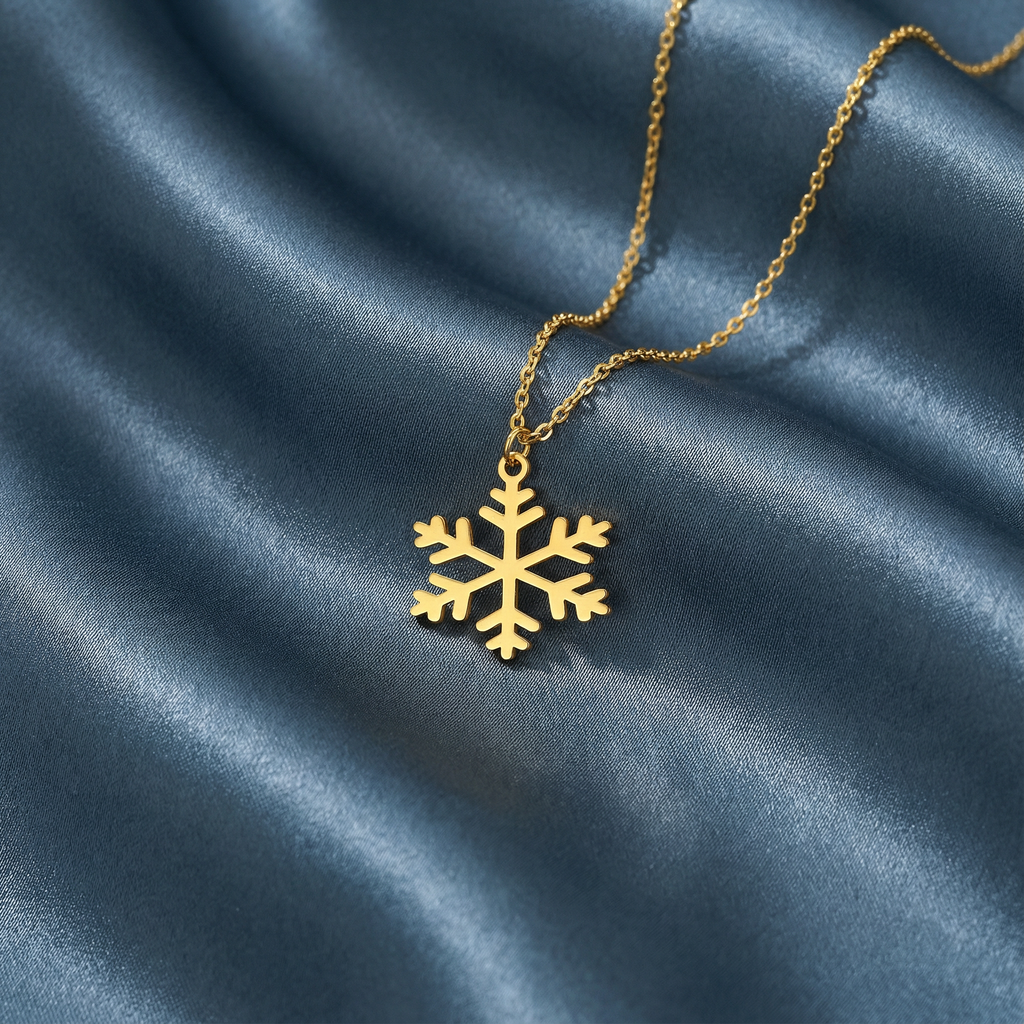 Gümüş Kar Tanesi Kolye