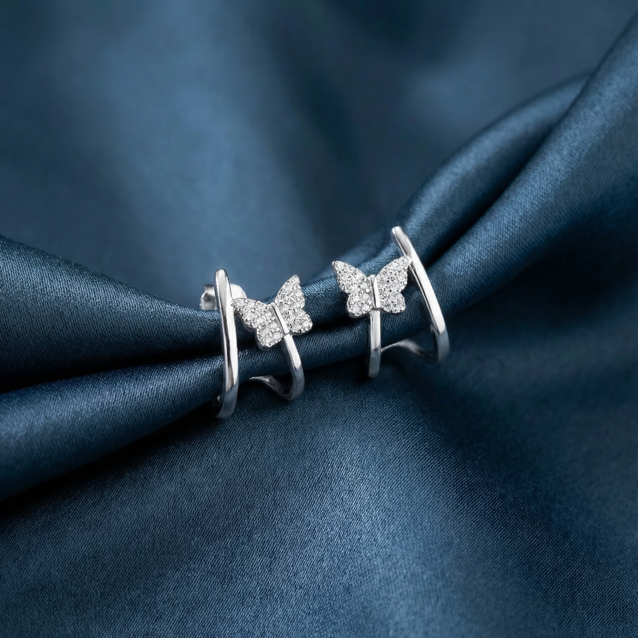 Gümüş Kelebek Küpe