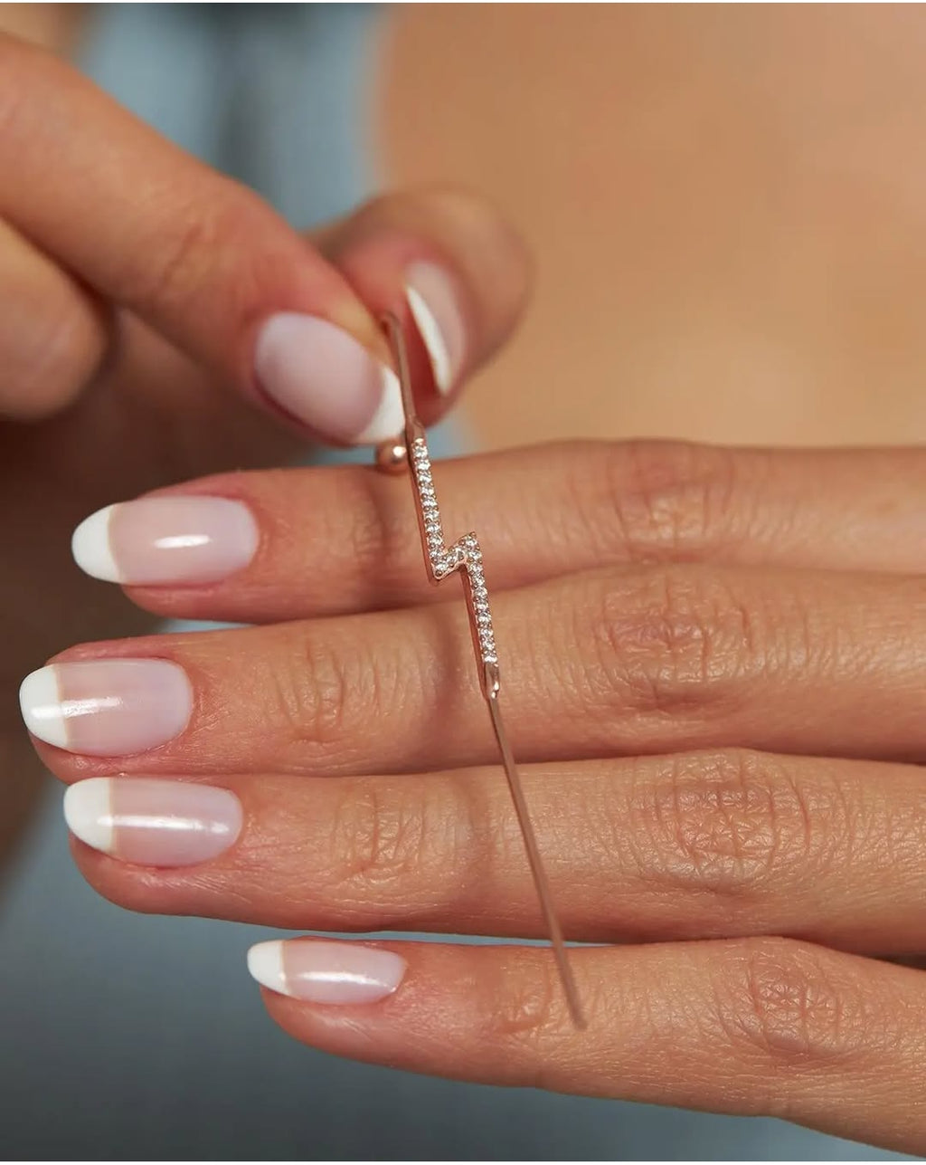 Gümüş Şimşek Küpe